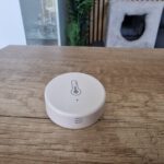 Günstiger ZigBee Smart Life / Tuya Temperatur- und Luftfeuchtigkeitssensor im Test